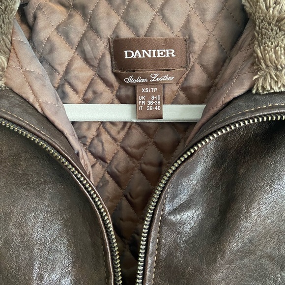 DANIER | Women’s leather jacket with faux fur trim - Picture 4 of 8